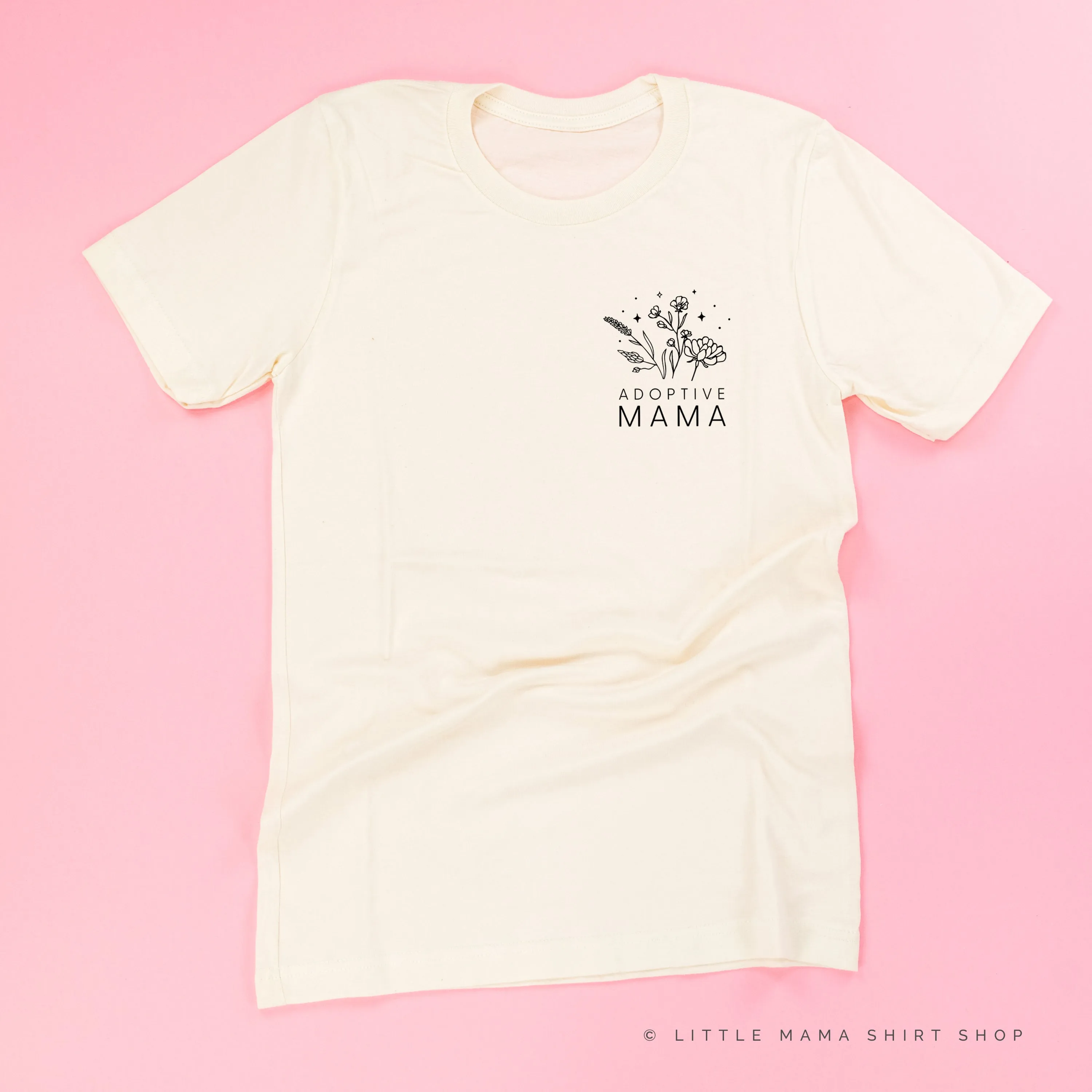 ADOPTIVE MAMA - Bouquet - Pocket Size ﻿- Unisex Tee