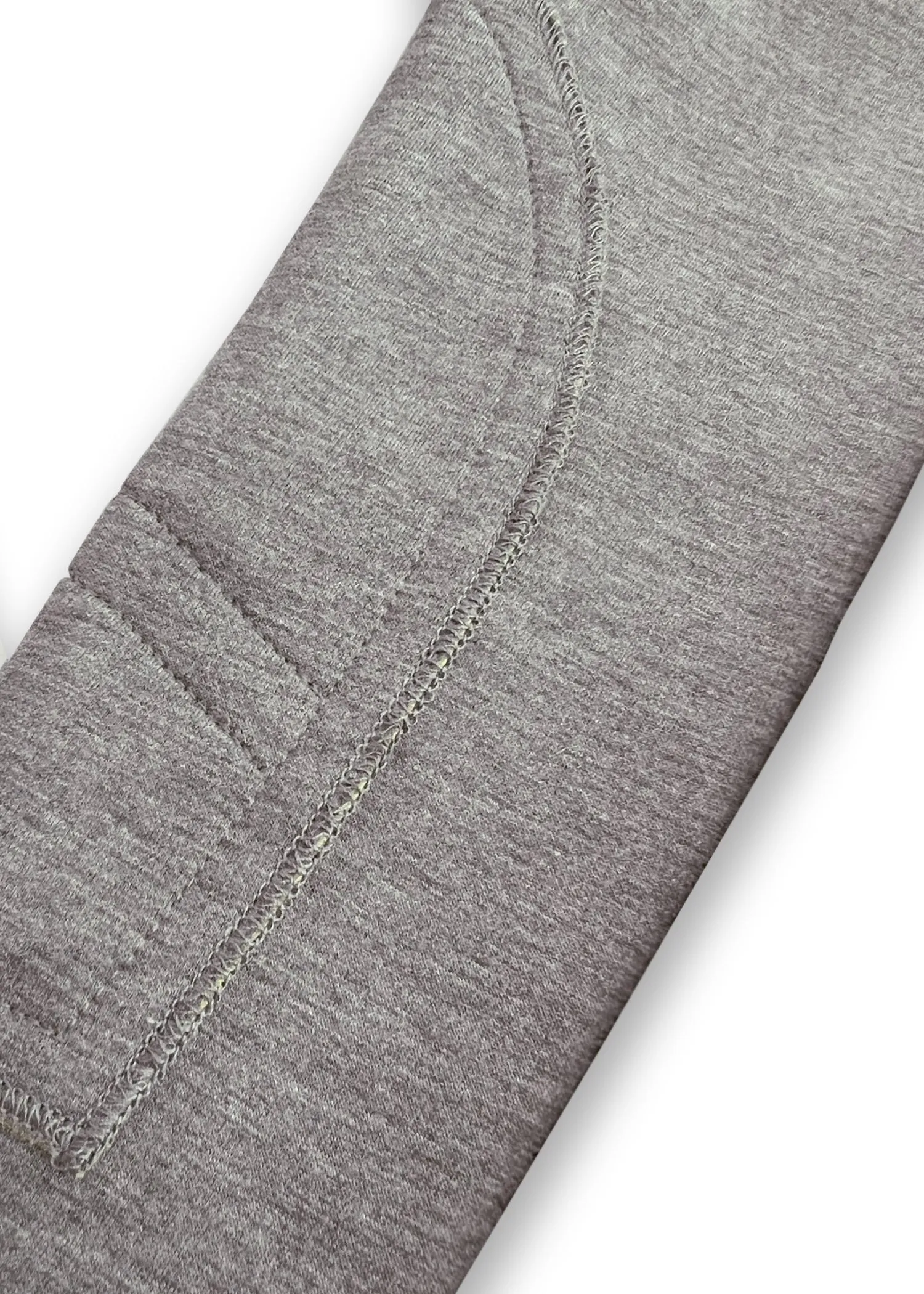 Alison-fw23 Heather