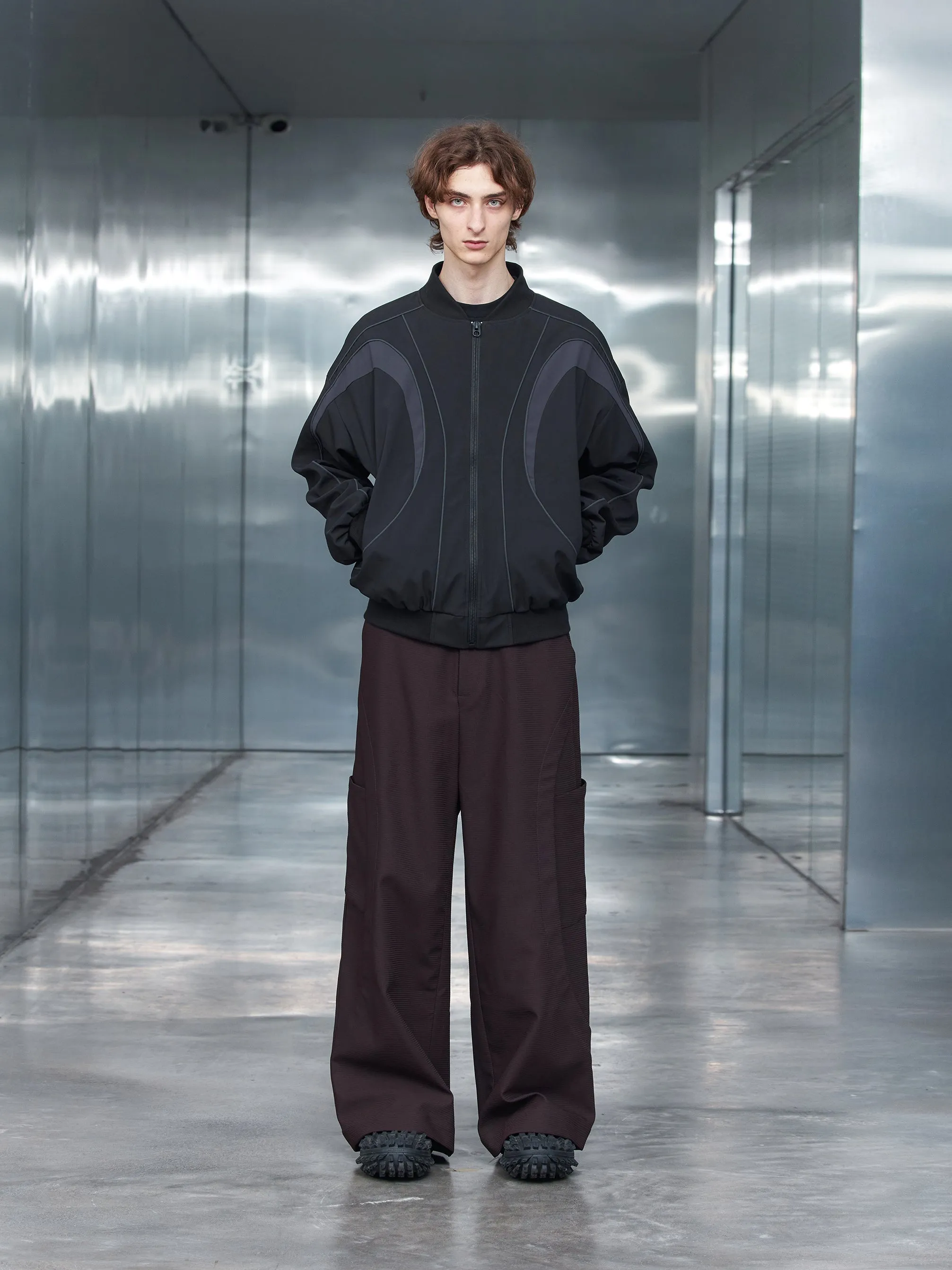Curved Pleated Pocket Casual Pants