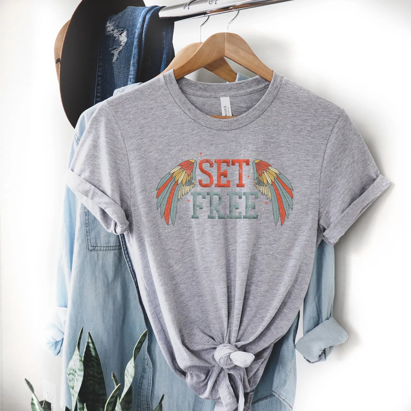 Retro Set Free Tee Shirts For Women - Christian Shirts for Women - Religious Tee Shirts