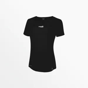WOMEN'S LIFESTYLE  CS DRY SCOOP TEE WITH CENTER LOGO